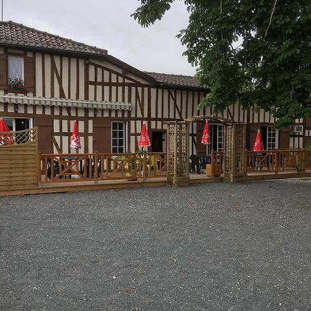 La Petite Auberge Chatelraould-Saint-Louvent Exterior photo